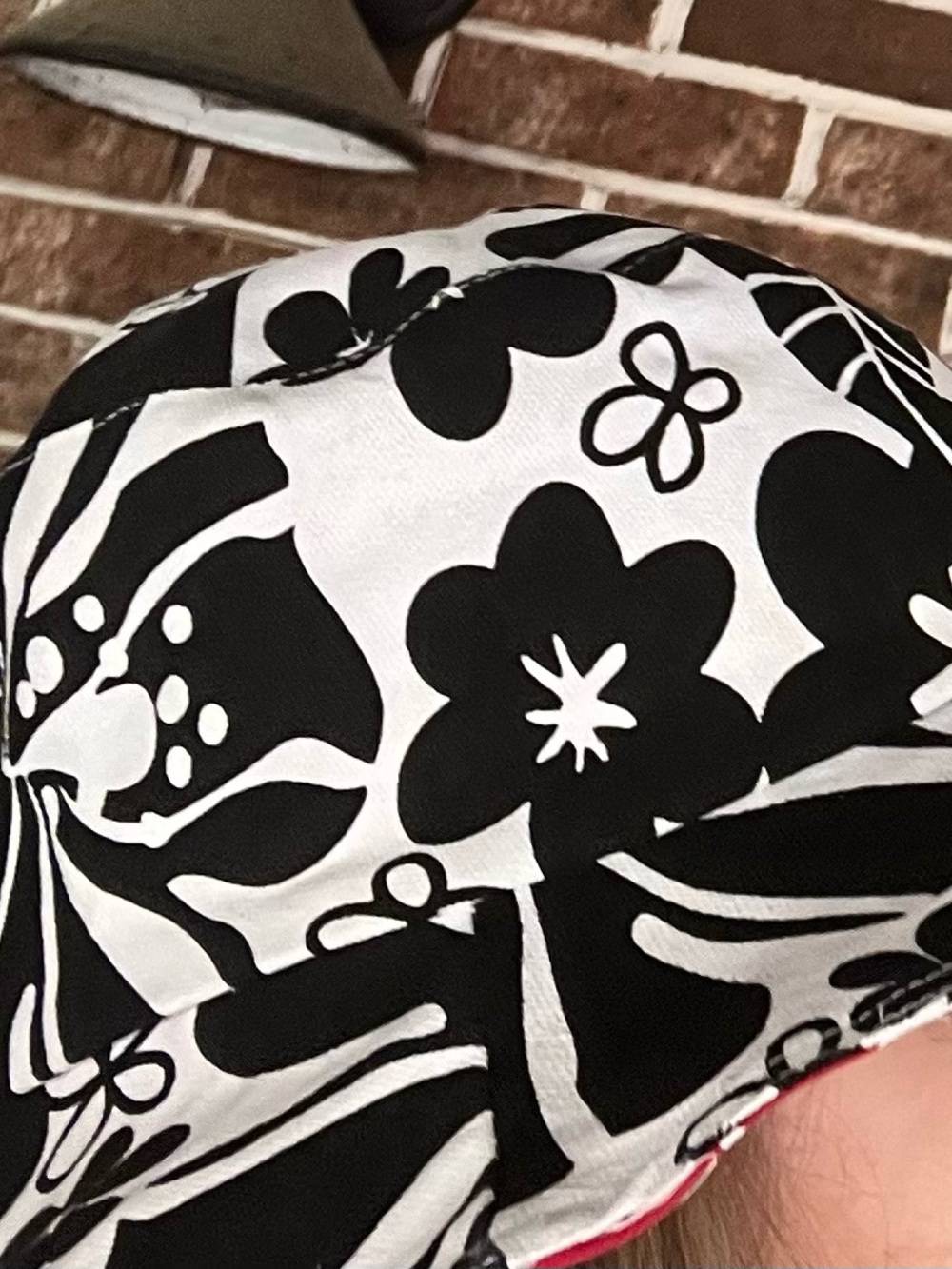 Women’s Black Red White Reversible Floral Bucket Hat Sun Beach Island Vacation - Picture 4 of 5